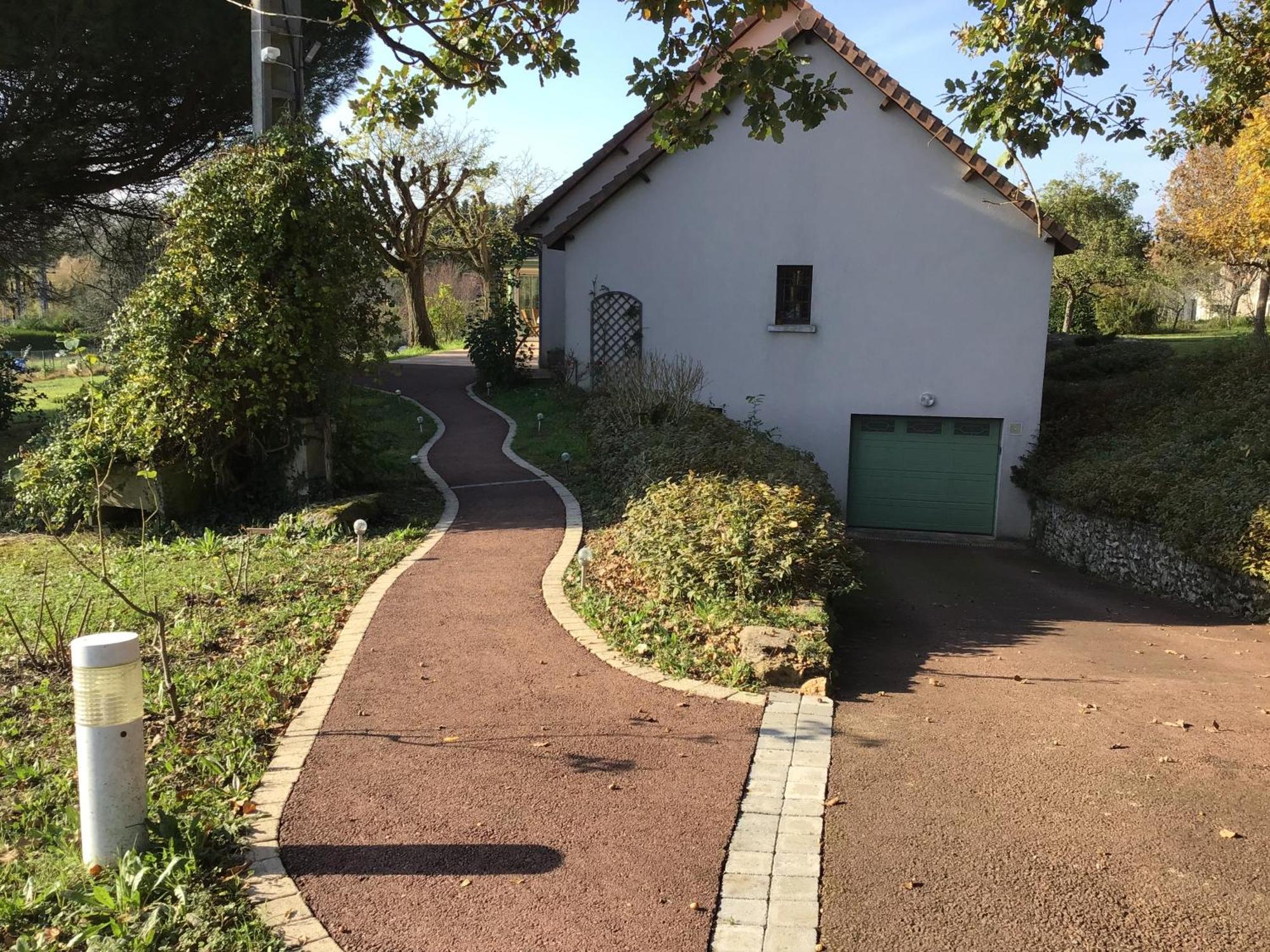 Des Roux Et Des Pious Suite De 35 A 60 M2 Et 3 Chambres Pour Groupe De 2 A 6 Personnes Civray-de-Touraine Exterior foto